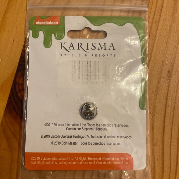 SpongeBob SquarePants Collrctor Pin Nickelodeon Resorts Punta Cana - Picture 2 of 4